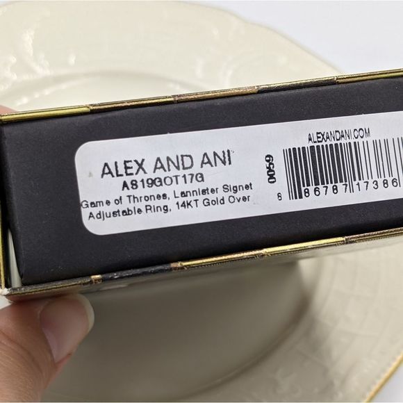 Alex and Ani GOT 14kt Gold Lannister Signet Ring - Picture 9 of 9